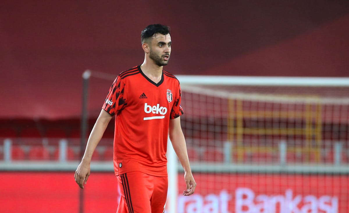 Galatasaray reaches an agreement with winger Rachid Ghezzal